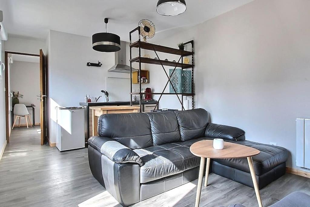 Appartement T2 Independant Au Coeur De La Ville Bourges Extérieur photo