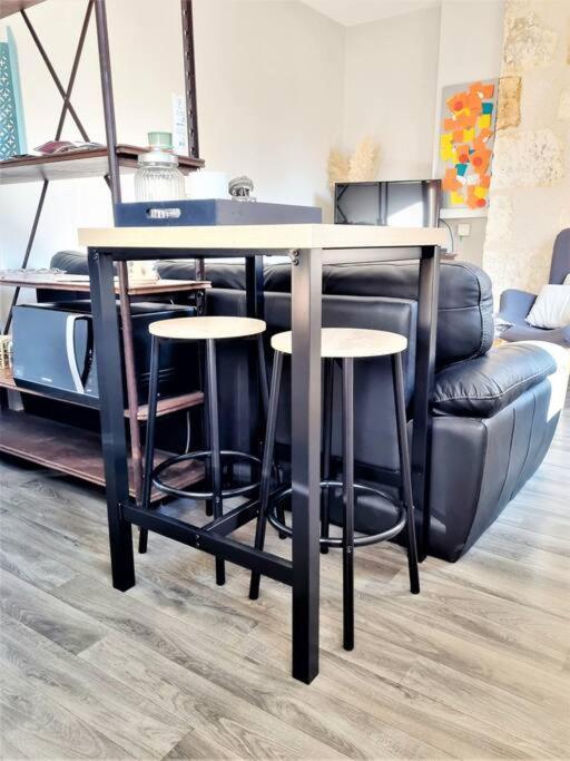 Appartement T2 Independant Au Coeur De La Ville Bourges Extérieur photo